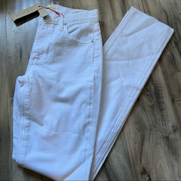 Alice + Olivia white jeans tall